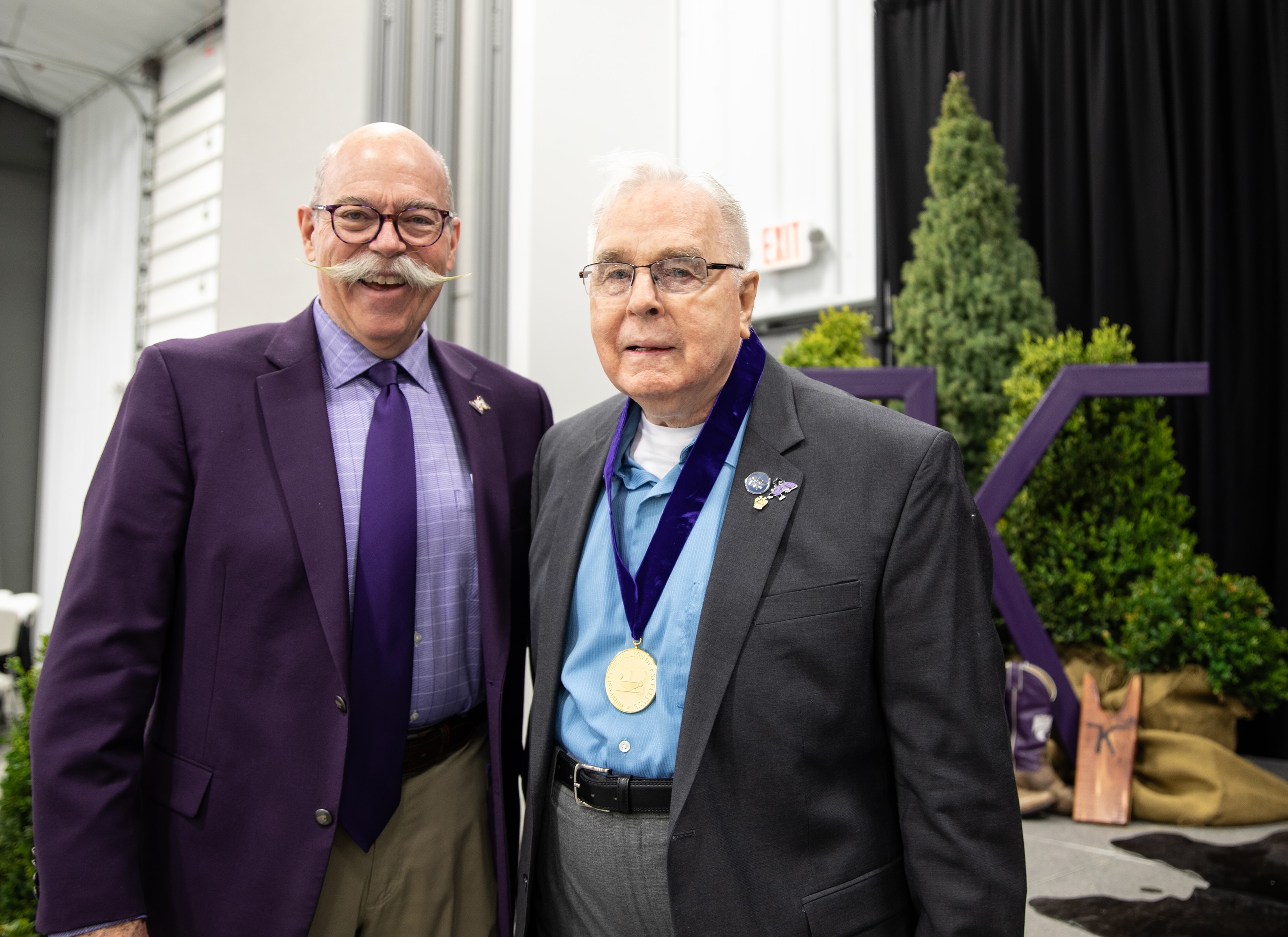 Eldon Gideon standing with Dean Ernie Minton